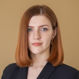 Sophie L.